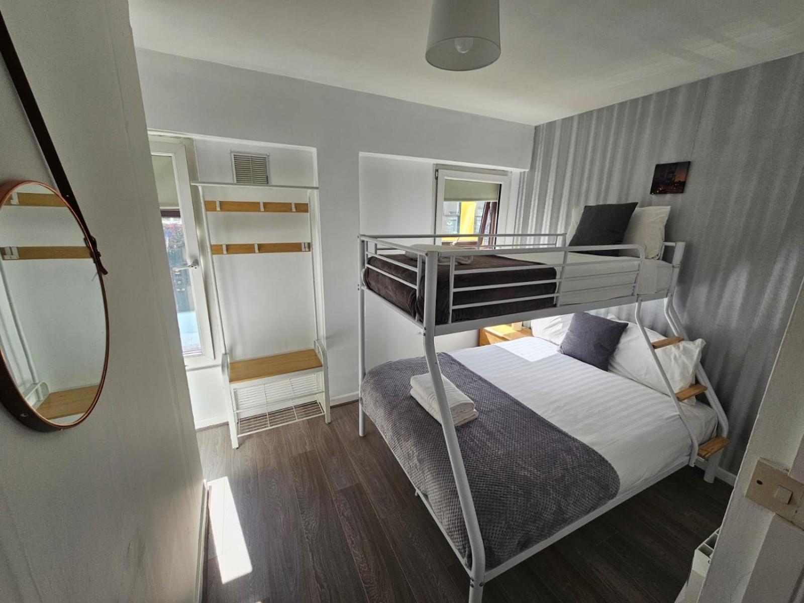 Mary Street Apartment กัลเวย์ ภายนอก รูปภาพ